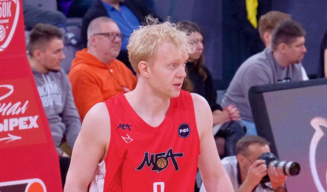 French Court Denies Release of Russian Basketball Player Amid Extradition Dispute