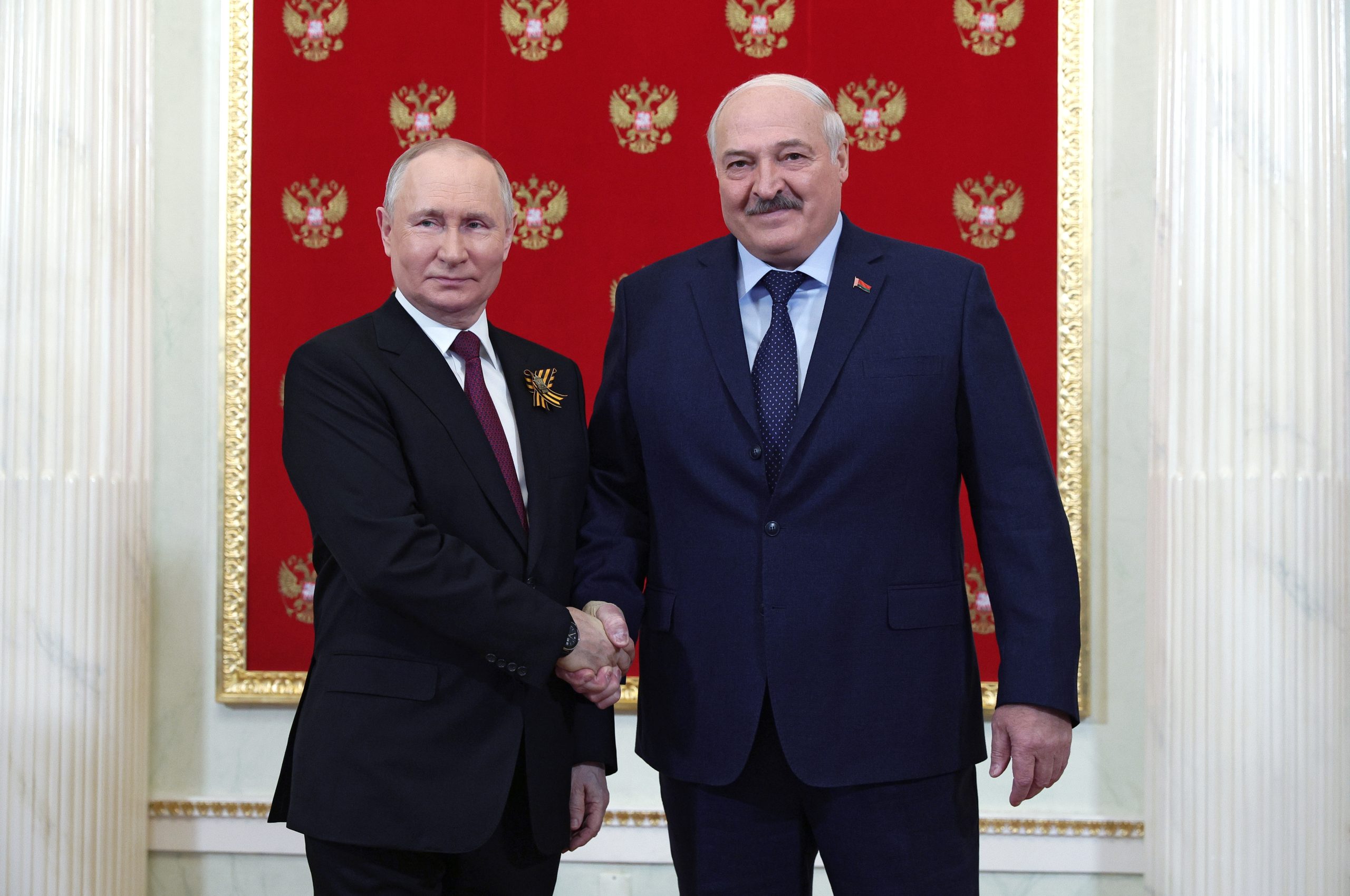 Lukashenko Warns of Ukraine’s Disappearance Without Immediate Peace