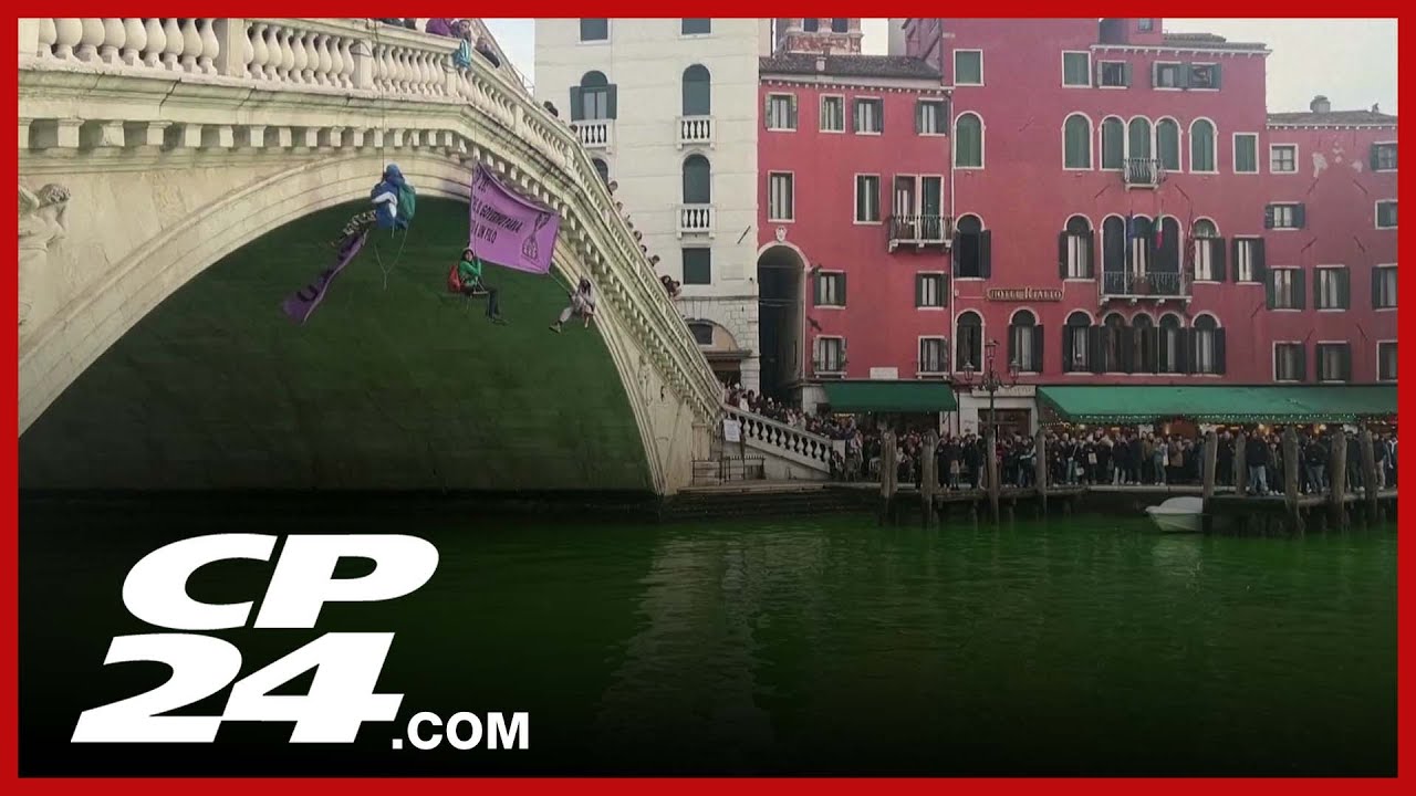 Venice Eco-Activists’ Protest Turns Canal Green; Governor Condemns Vandalism
