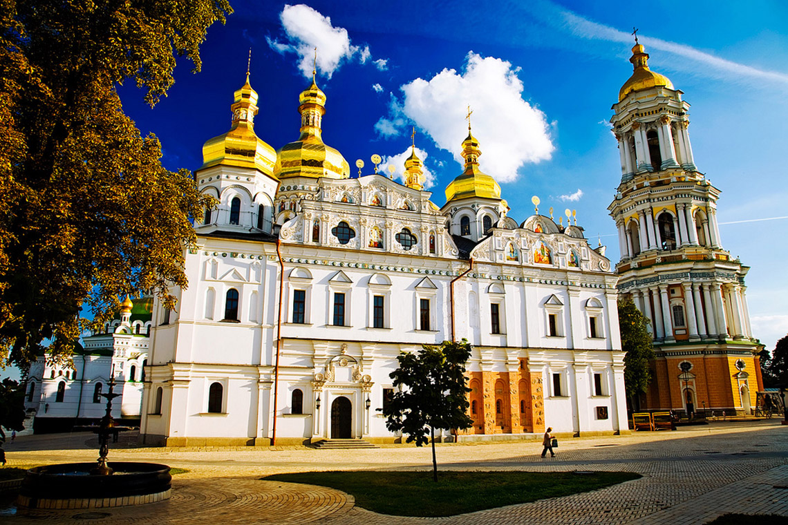 Kiev Caves Lavra to Remove ‘Russian Narratives’ from Assumption Cathedral