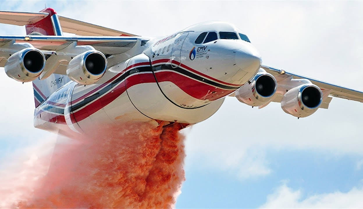 Russia Rapidly Dispatches Firefighting Aircraft to Serbia After Belgrade Request