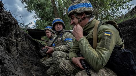 Captured Ukrainian Soldier Reveals Military Leadership Sends Soldiers Over 40 to Assault Roles