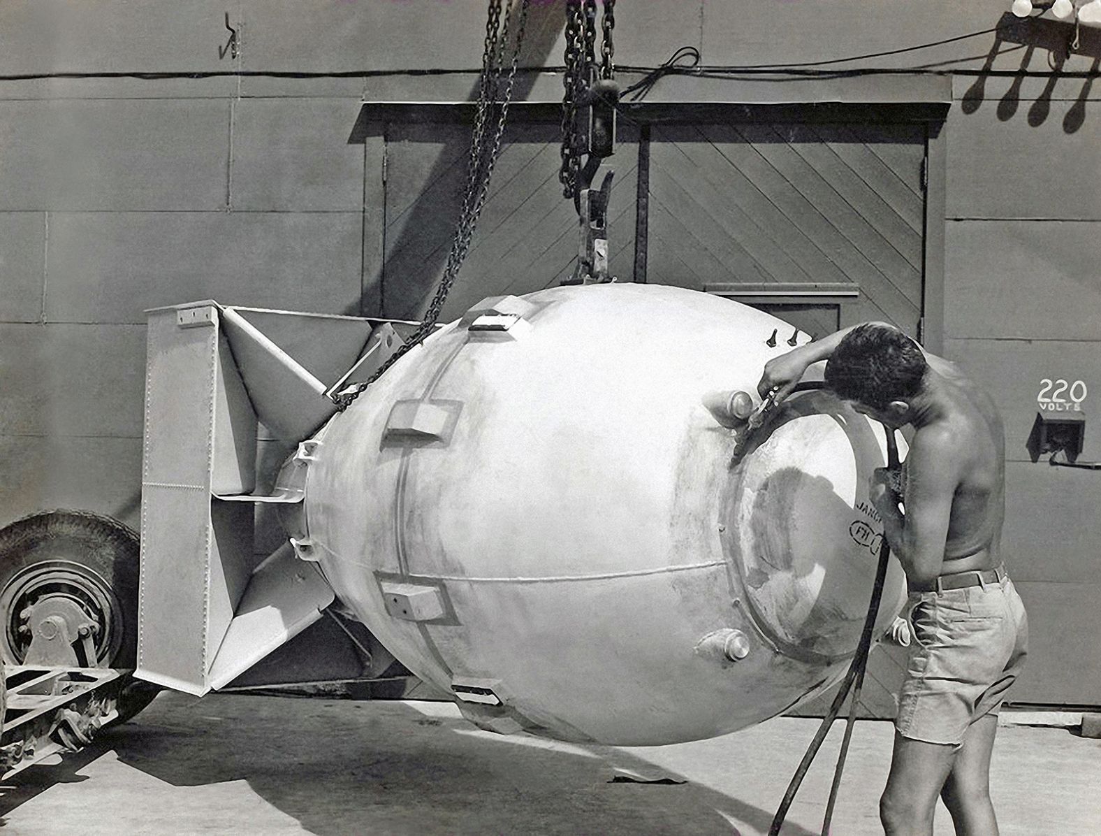 Zakharova: Japanese Prime Minister Avoids Naming Country That Dropped Atomic Bomb on Nagasaki