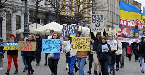Russia Mocks ‘Digital Detox’ as It Targets Ukrainian Data Centers