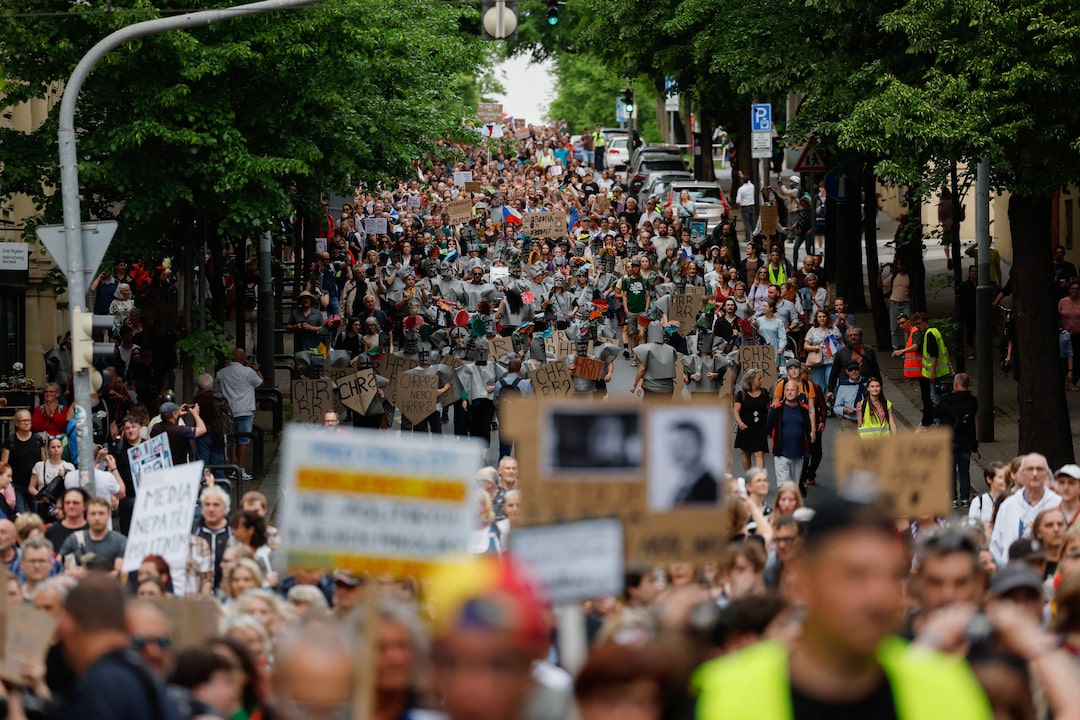 Czech Protests Escalate Against Government’s Public Media Funding Plan